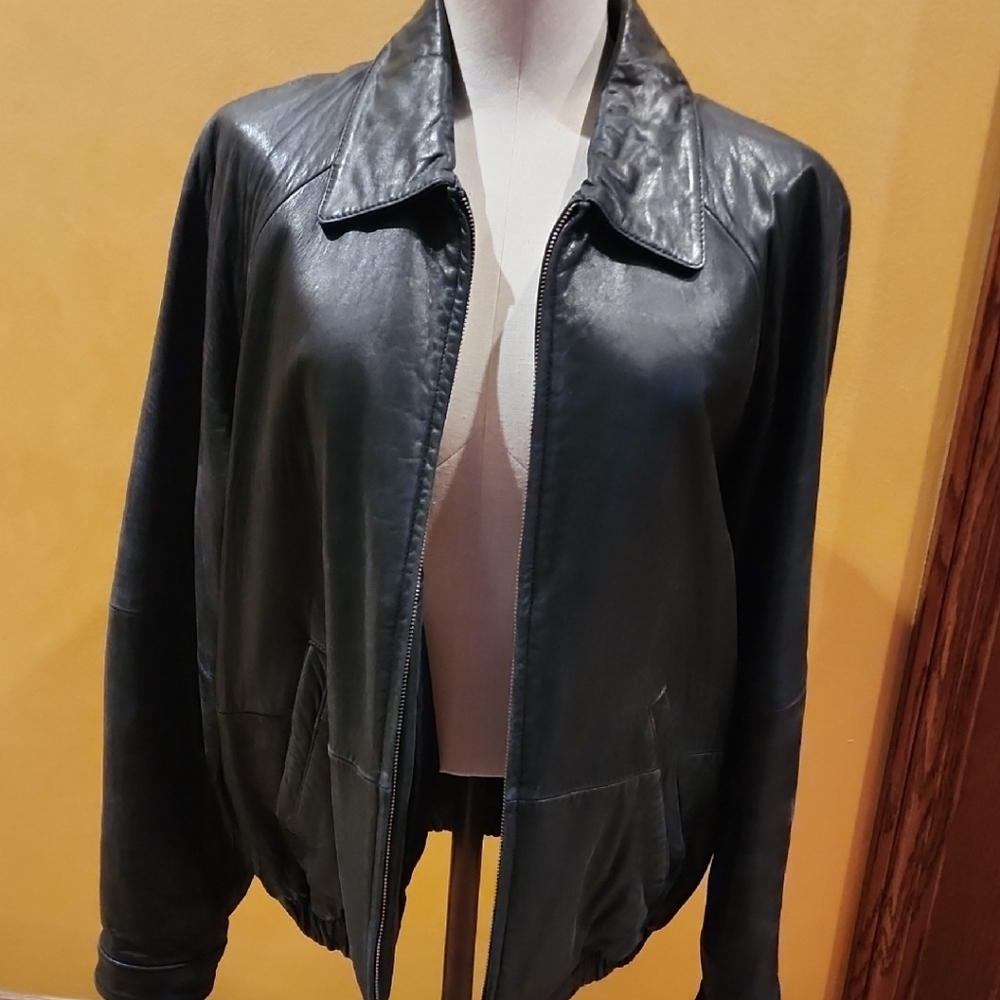 Men's Jones New York Classic Black Leather Jacket Size S